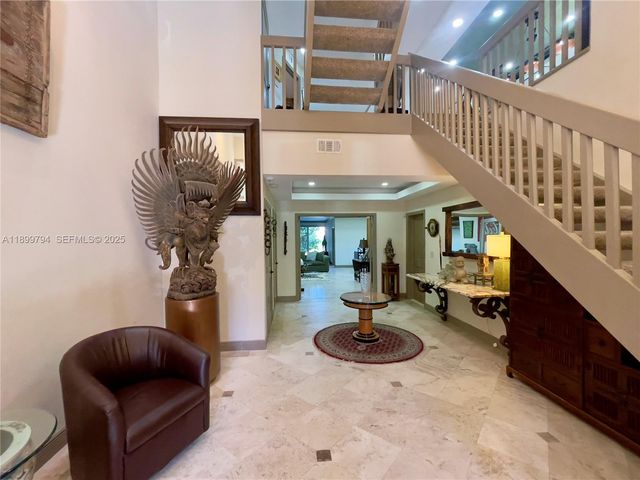 6100 Paradise Point Drive, Palmetto Bay, FL 33157