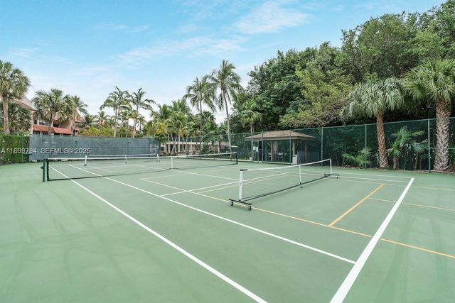 6100 Paradise Point Drive, Palmetto Bay, FL 33157
