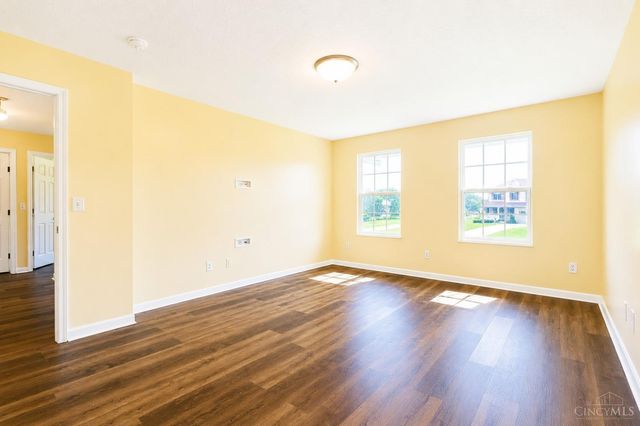 5664 Oakview Terrace, Liberty Twp, OH 45011