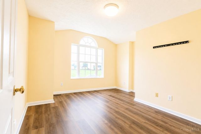 5664 Oakview Terrace, Liberty Twp, OH 45011