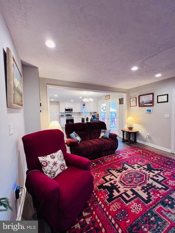 436 THOMPSON CIR, Colonial Beach, VA 22443