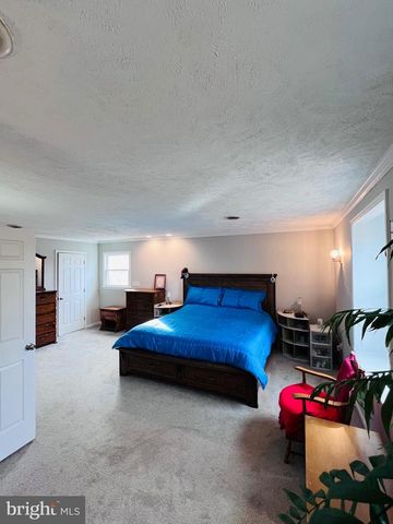 436 THOMPSON CIR, Colonial Beach, VA 22443