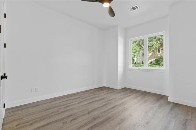 103 Arborvita PL, Bastrop, TX 78602