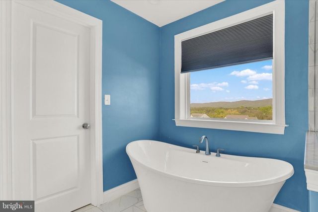 105 S SOUTH MOUNTAIN DRIVE, Carlisle, PA 17013