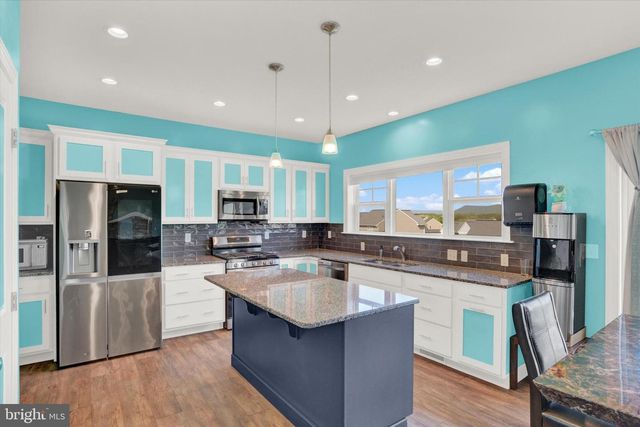 105 S SOUTH MOUNTAIN DRIVE, Carlisle, PA 17013