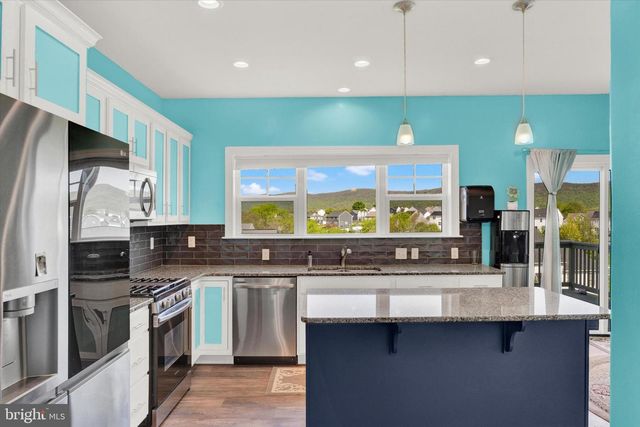 105 S SOUTH MOUNTAIN DRIVE, Carlisle, PA 17013