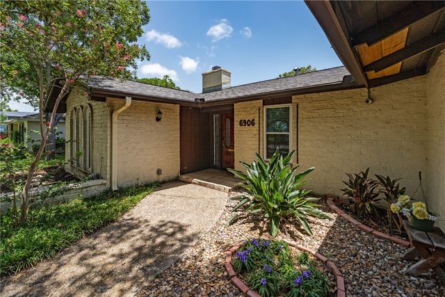 6906 Aswan Dr, Corpus Christi, TX 78412