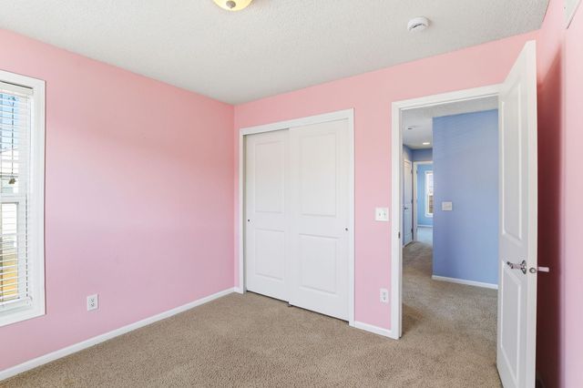 891 Ledgestone Drive, Mahtomedi, MN 55115