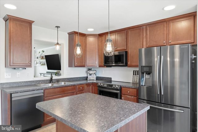 45 BRITANIA CT, Martinsburg, WV 25405