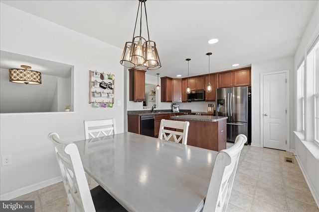45 BRITANIA CT, Martinsburg, WV 25405