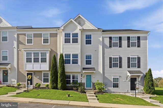 45 BRITANIA CT, Martinsburg, WV 25405