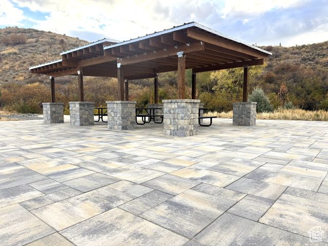 5982 N ROLLINS RANCH RD, Mountain Green, UT 84050