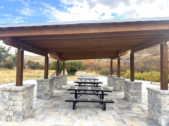 5982 N ROLLINS RANCH RD, Mountain Green, UT 84050