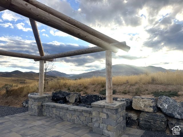 5982 N ROLLINS RANCH RD, Mountain Green, UT 84050