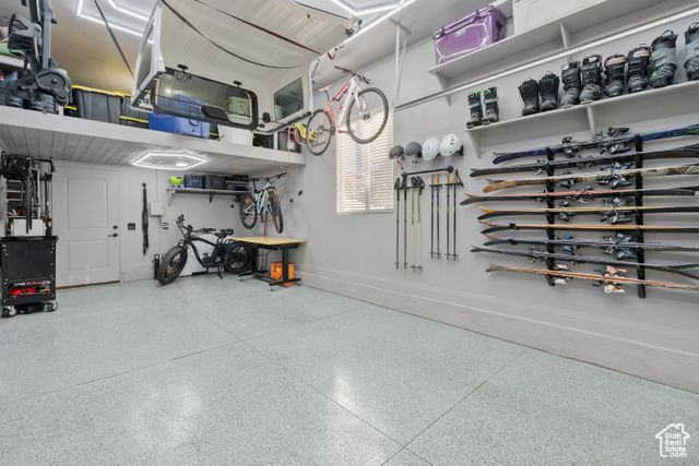 5982 N ROLLINS RANCH RD, Mountain Green, UT 84050