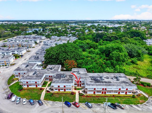 3120 Cynthia Lane 107, Lake Worth, FL 33461