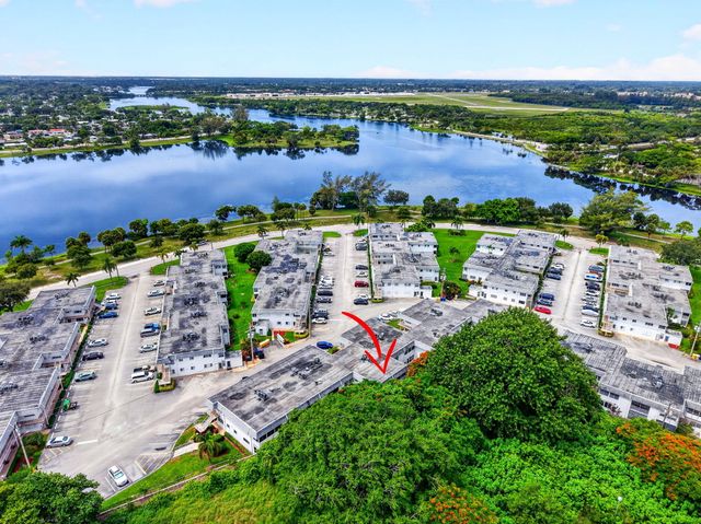 3120 Cynthia Lane 107, Lake Worth, FL 33461