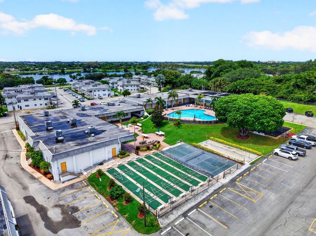 3120 Cynthia Lane 107, Lake Worth, FL 33461