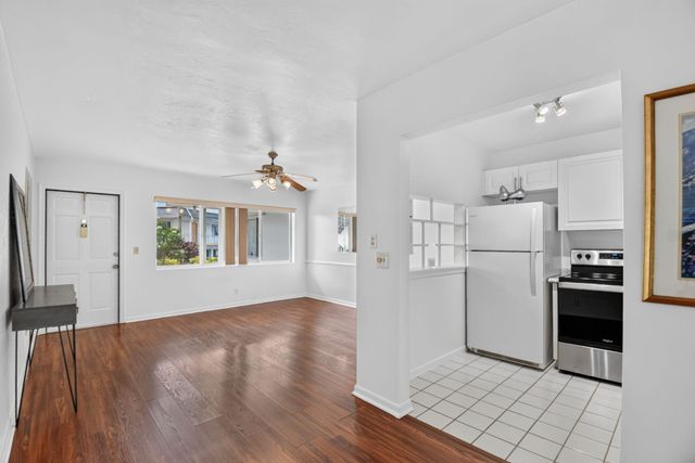 3120 Cynthia Lane 107, Lake Worth, FL 33461