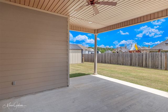 574 Brunswick Gardens, Haughton, LA 71037