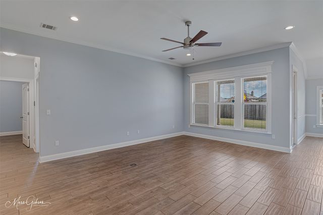 574 Brunswick Gardens, Haughton, LA 71037