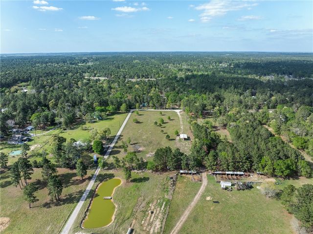 5890 Magan Road, Waller, TX 77484