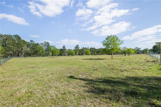 5890 Magan Road, Waller, TX 77484