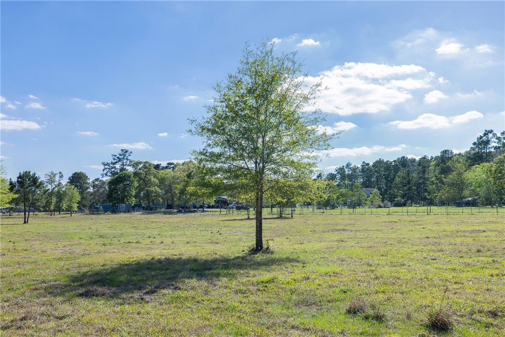 5890 Magan Road, Waller, TX 77484 — photo 4