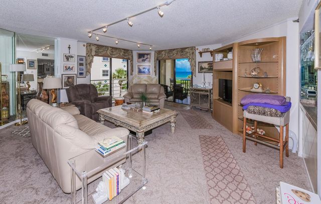 176 Helios Drive 308, Jupiter, FL 33477