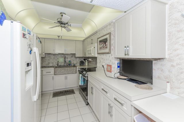 176 Helios Drive 308, Jupiter, FL 33477