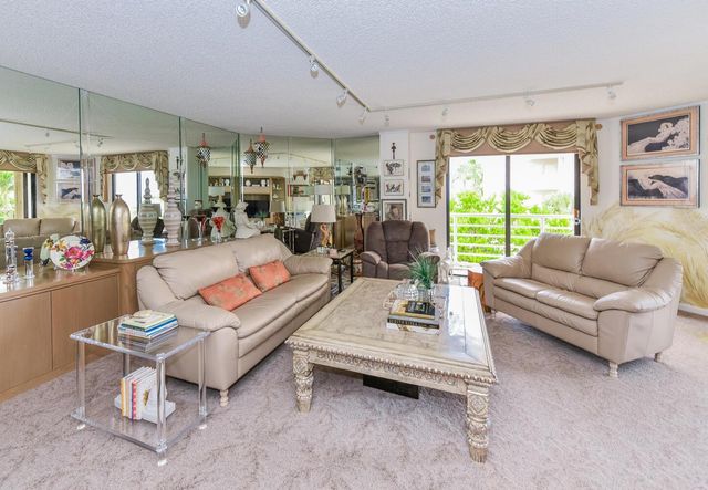 176 Helios Drive 308, Jupiter, FL 33477