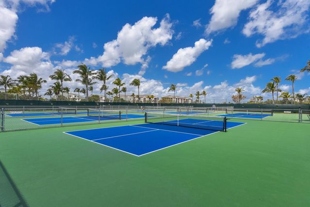 176 Helios Drive 308, Jupiter, FL 33477