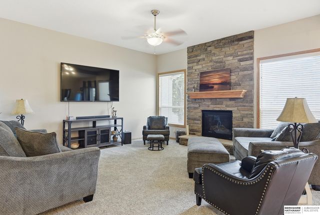 17224 Sage Street, Omaha, NE 68136