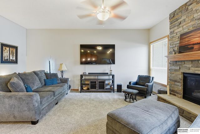 17224 Sage Street, Omaha, NE 68136