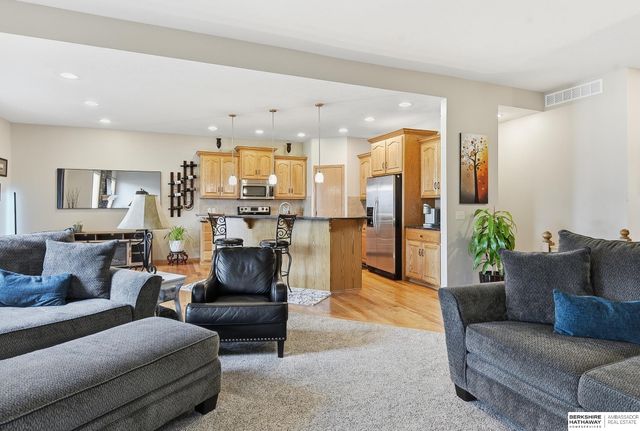 17224 Sage Street, Omaha, NE 68136
