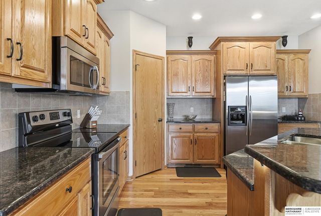 17224 Sage Street, Omaha, NE 68136