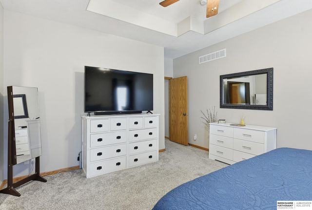 17224 Sage Street, Omaha, NE 68136