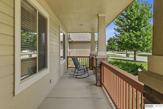 17224 Sage Street, Omaha, NE 68136