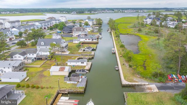 38256 WATERWAY DR, Ocean View, DE 19970