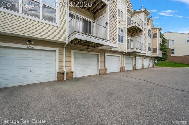 3108 Paradise Trail 33, Oxford Charter Township, MI 48371