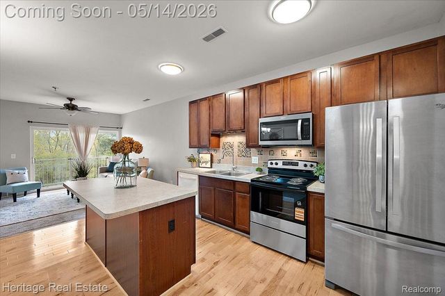 3108 Paradise Trail 33, Oxford Charter Township, MI 48371