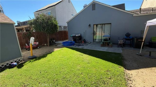 8107 Linares, Riverside, CA 92509