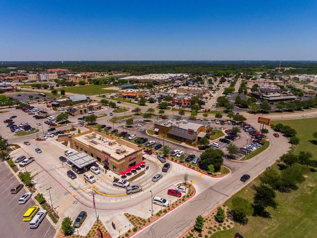 6505 Velvet Leaf LN, Buda, TX 78610