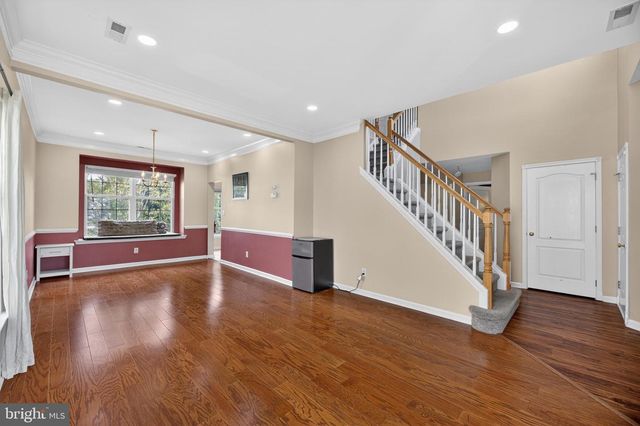 25 SANDSTONE RD, East Windsor, NJ 08520