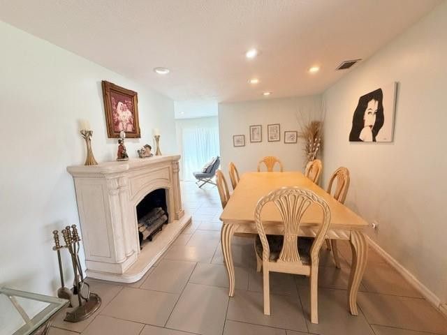 10931 NW 4th Street, Coral Springs, FL 33071