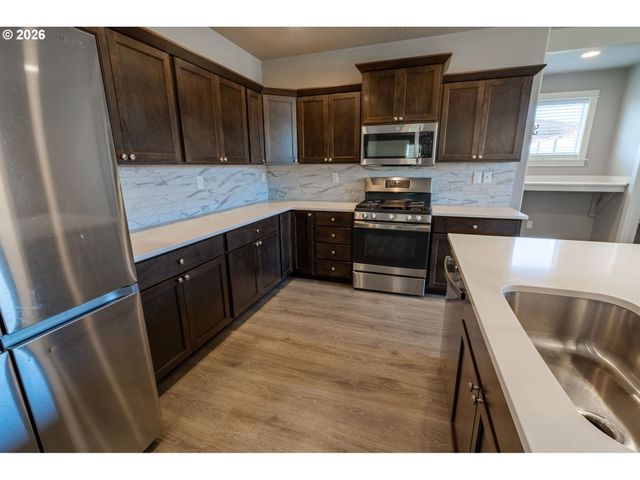 2675 Essex Ave Nw, Albany, OR 97321