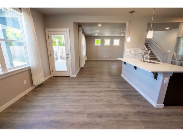 2675 Essex Ave Nw, Albany, OR 97321
