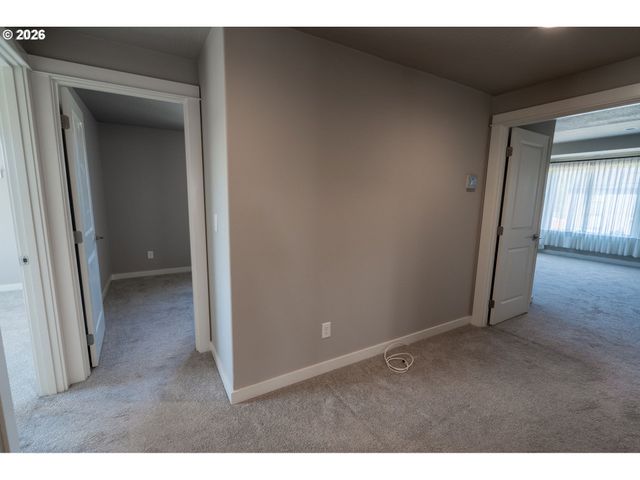 2675 Essex Ave Nw, Albany, OR 97321