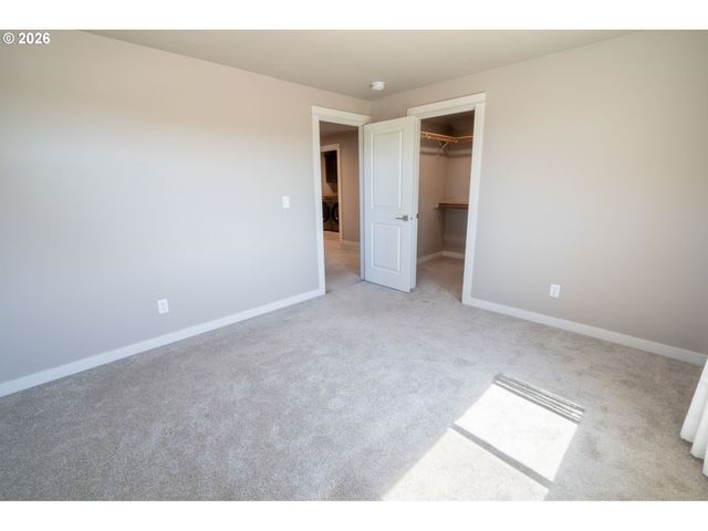 2675 Essex Ave Nw, Albany, OR 97321