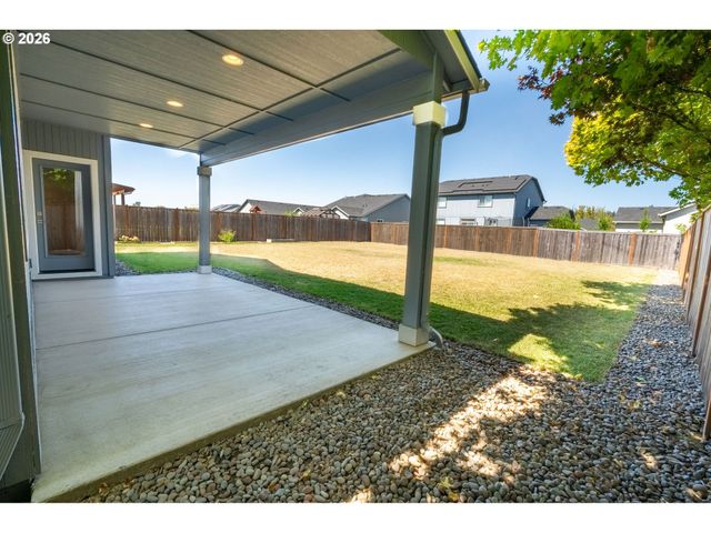 2675 Essex Ave Nw, Albany, OR 97321